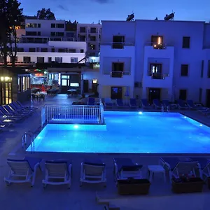 Water Garden Aparthotel